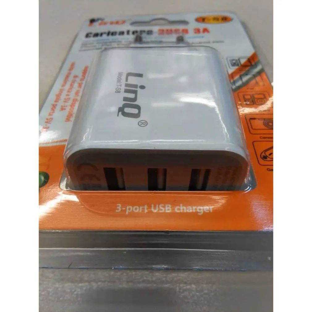 ALIMENTATORE CARICABATTERIE ADATTATORE CARICATORE CON 3 PORTE USB RETE 5V-3A T-S8