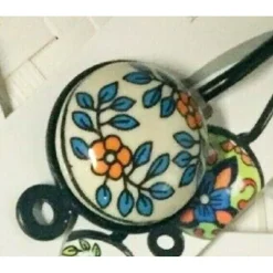 APPENDINO GANCIO PARETE APPENDIABITI METALLO CERAMICA DECORI ASS. 13X4CM 749346