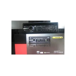 AUTORADIO STEREO BLUETOOTH CON FRONTALINO ESTRAIBILE RADIO MP3 USB SD DVD 52Wx4