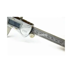 CALIBRO DIGITALE A CORSOIO DISPLAY LCD 150MM IN ACCIAIO CON CUSTODIA RIGIDA