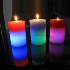 CANDELA DI CERA MAGICA SI ILLUMINA QUANDO ACCESA CON FIAMMA REALE LUCE CONTINUA 6 COLORI