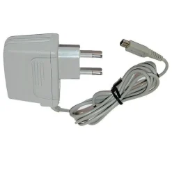CARICABATTERIA CARICATORE COMPATIBILE CON 3DS XL/3DS/DSI/DSI XL FILO 1.2MT DS-N002