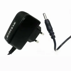 CARICABATTERIE DA VIAGGIO COMPATTO FAST CHARGER DC3.5MM 5V-2000MA 10W MAXTECH CA-S003