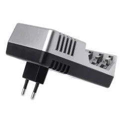 CARICABATTERIE PER BATTERIE PILE RICARICABILI CARICA BATTERIA AA AAA 9V NI-MH CD