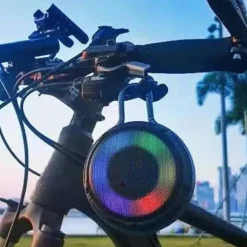 CASSA SPEACKER PORTATILE BLUETOOTH LUCE LED MULTICOLOR CON GANCIO PER APPENDERLA