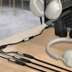 CAVO ADATTATORE AUDIO SPLITTER DA JACK 3,5MM FEMMINA A 3X JACK 3,5MM FEMMINA F1F3