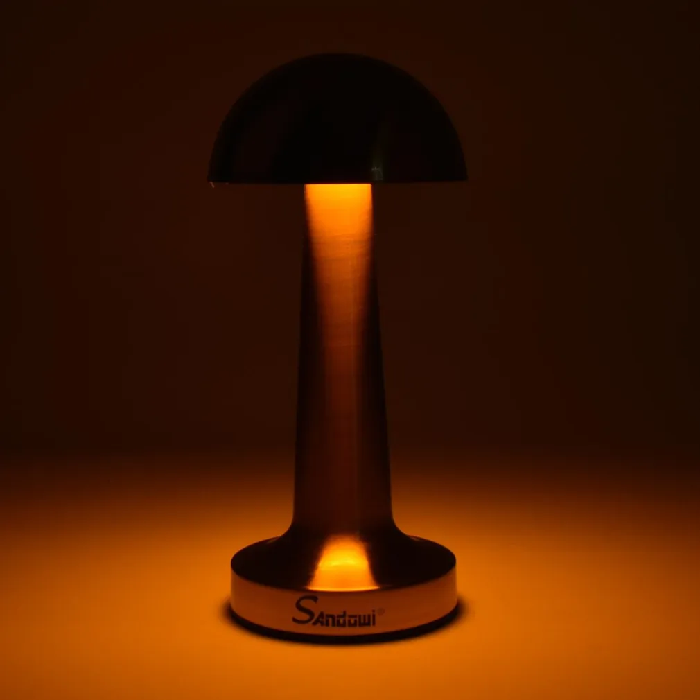 LAMPADA DA TAVOLO DECORATIVA LED A FUNGO LUCE BIANCA 3 INTENSITÀ DI LUCE Q-TL142