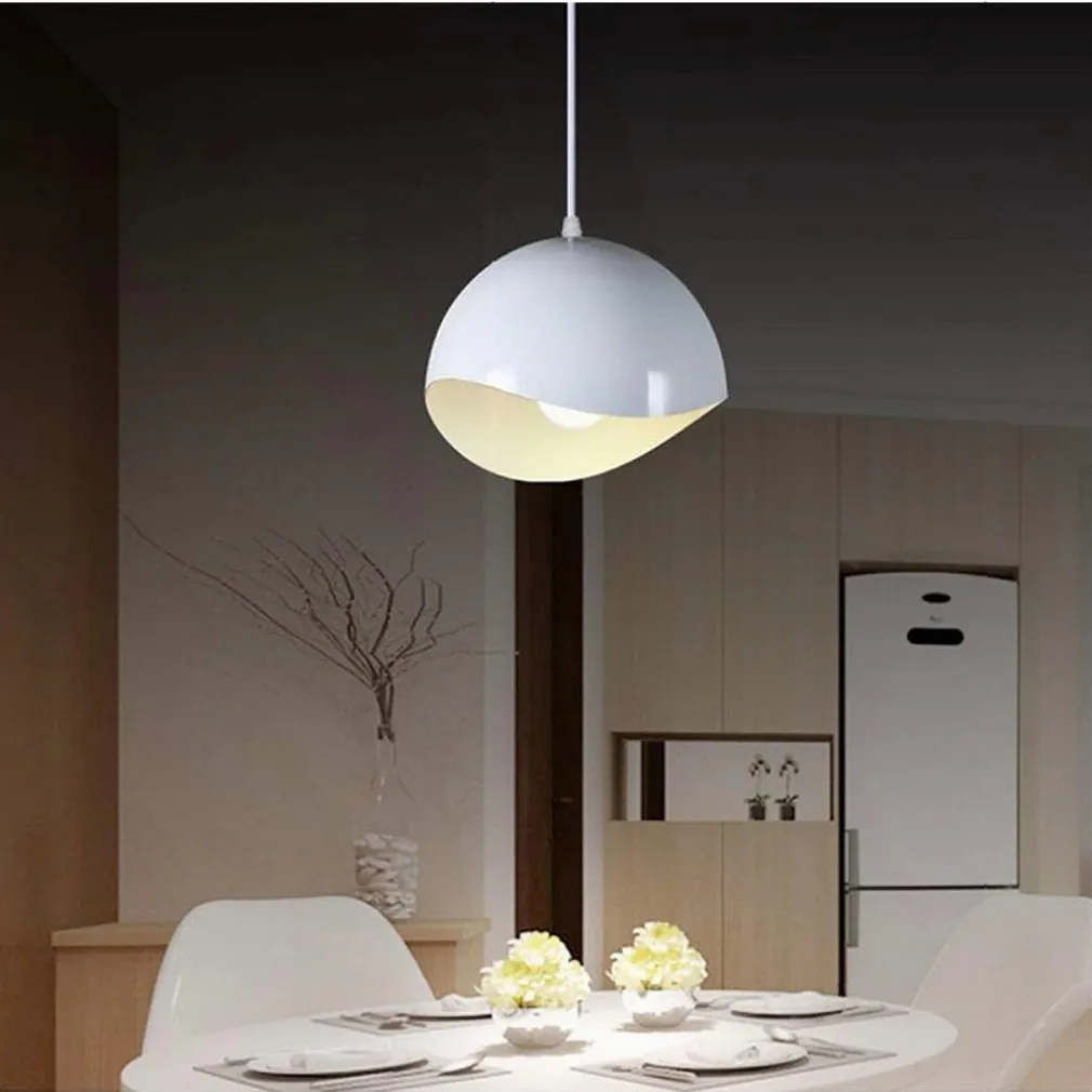 LAMPADARIO A SOSPENSIONE IN METALLO PENDENTE FORMA DI GUSCIO D’UOVO LUCE E27 B93