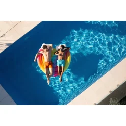 MATERASSINO ISOLA GONFIABILE GALLEGGIANTE FASHION RAINBOW FORMA CUORE MULTICOLORE 43722