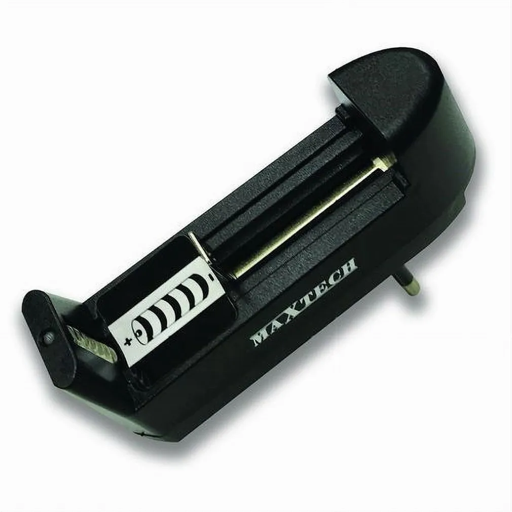 MAXTECH CARICA BATTERIA UNIVERSALE 3.7V LI-ION CARICA VELOCE RICARICABILE CA-PI01