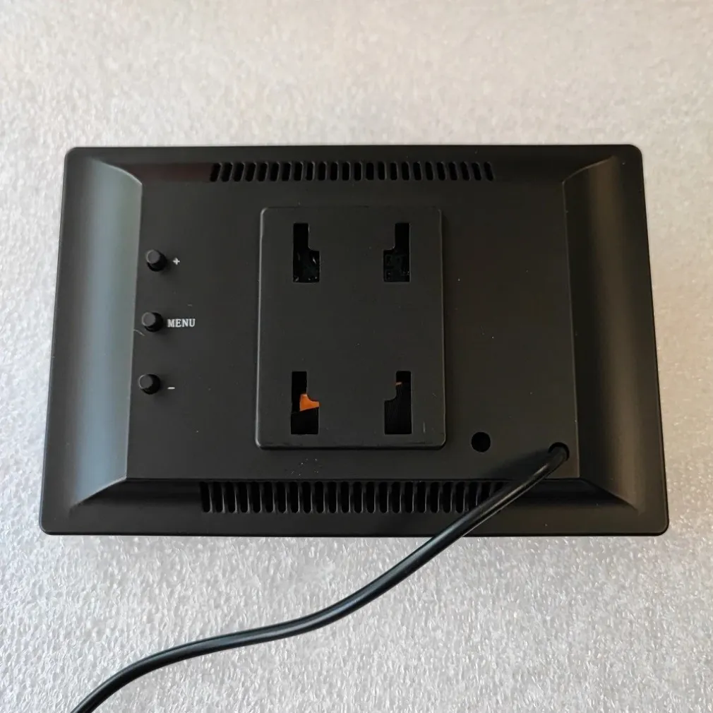 MONITOR PER AUTO SUV CAMIONCINO Q-CA901 DA 5" HD AV A COLORI TFT-LCD TELECAMERA