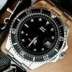 OROLOGIO DA POLSO UOMO AUTOMATICO SUBACQUEO SUBMARINER ACCIAIO QUADRANTE NERO