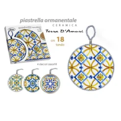 QUADRO QUADRETTO TONDA 18CM CERAMICA TERRA D'AMURI CON CORDINO DECORI ASS. 816543