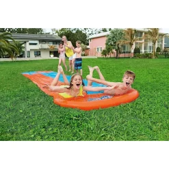 SCIVOLO DOPPIO ACQUASCIVOLO GIOCHI GIARDINO GONFIABILI CON SPRUZZI 488 CM 52328