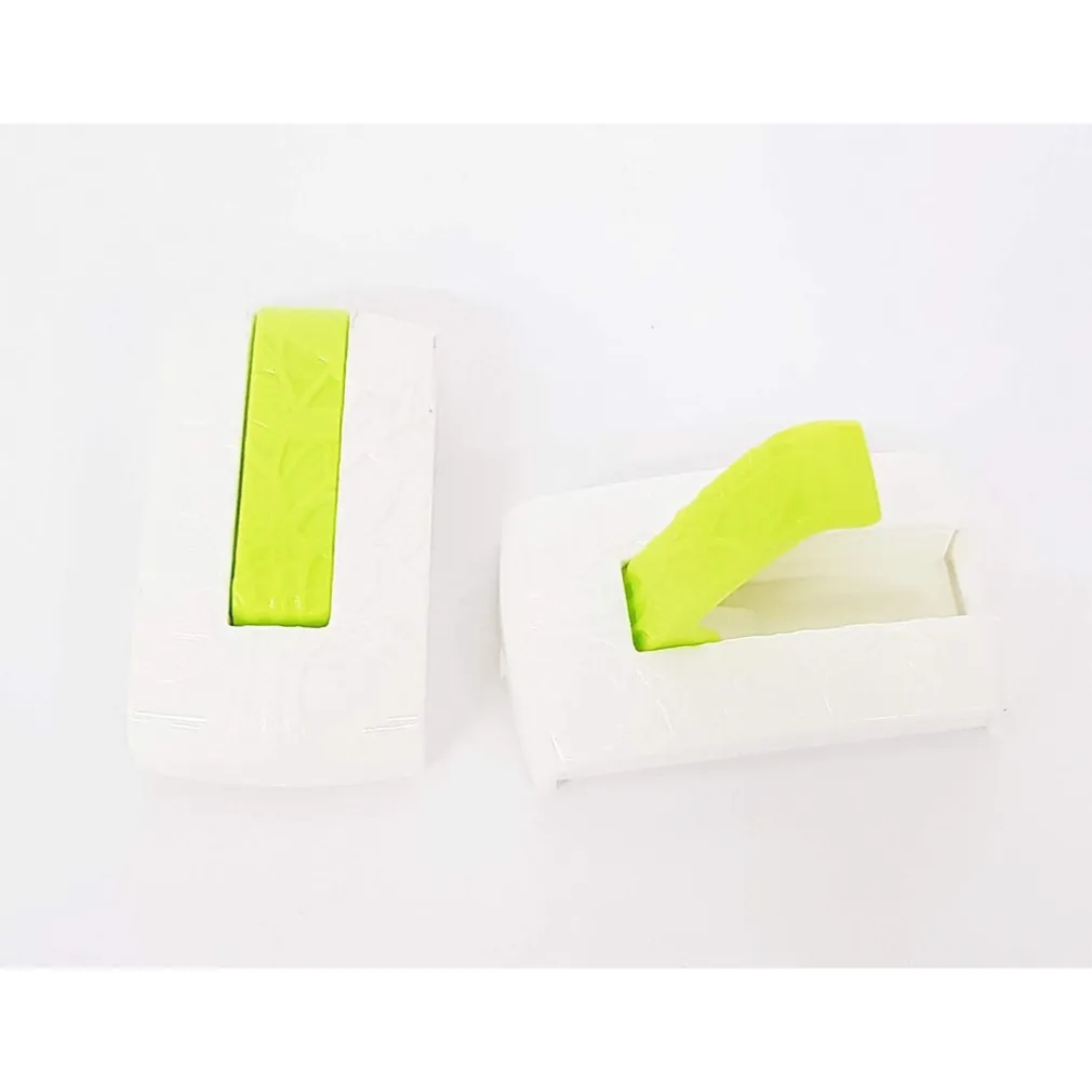 SET 4PZ GANCIO ADESIVO 5x3CM SCOMPARSA PLASTICA GUARDAROBA APPENDIABITI CUCINA