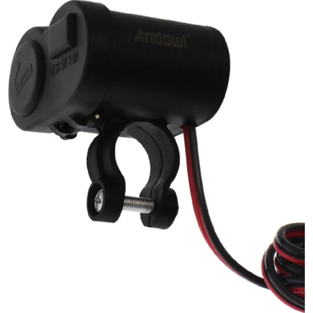 SPINA ACCENDINO CARICABATTERIA PER MOTO CELLULARE PORTE USB ACCENDISIGARI Q-A47