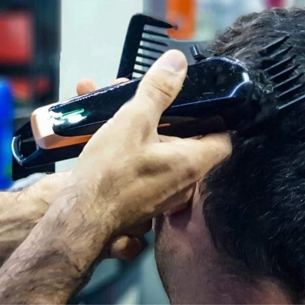 TAGLIACAPELLI PROFESSIONALE CLIPPER TRIMMER SILENZIOSO CON BATTERIA LED Q-LF530