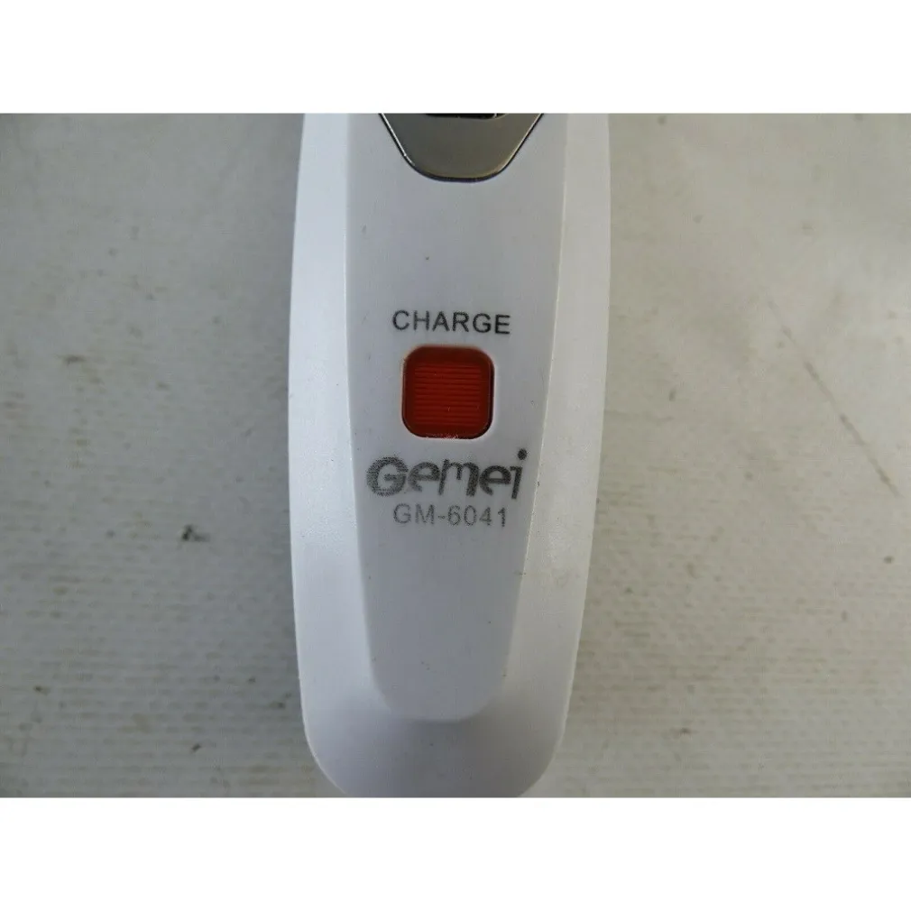 TAGLIACAPELLI REGOLABARBA CAPELLI A BATTERIA RICARICABILE TRIMMER RASOIO GM-6041