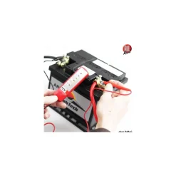 TESTER DIGITALE 12V 6 LED VERIFICA CONTROLLO BATTERIA ALTERNATORE AUTO MOTO TEST