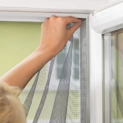 ZANZARIERA UNIVERSALE FINESTRA GRIGIA ADESIVA CON VELCRO 150X250CM INSETTI 12925